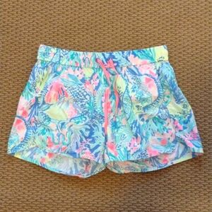 Lilly Pulitzer Luxeletic Run Around Shorts